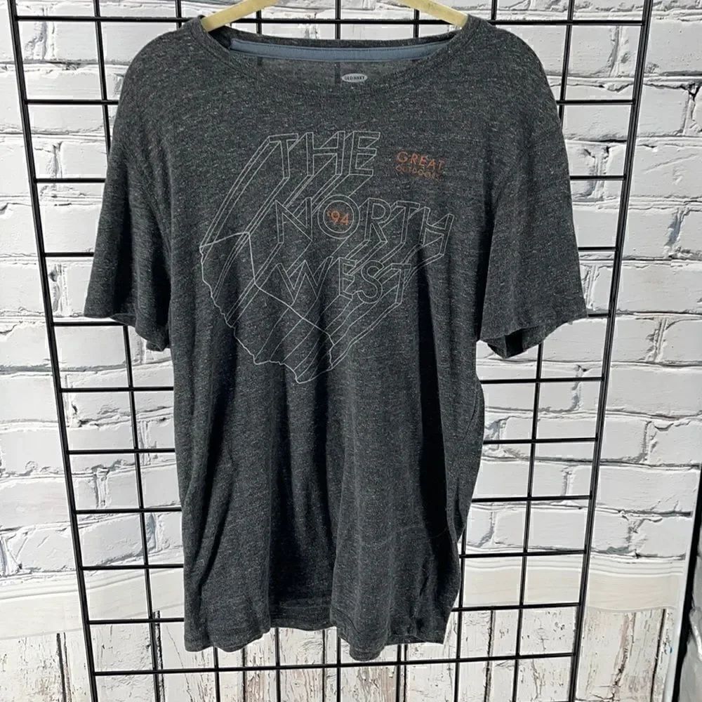 Old navy tee M  - Picture 1 of 4
